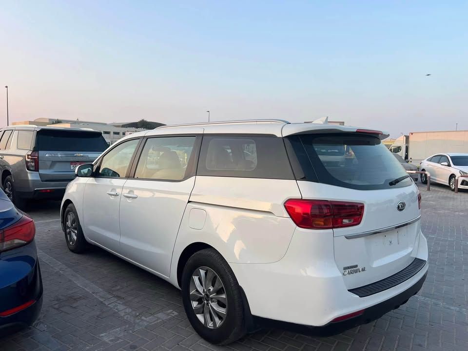 2019 Kia Carnival