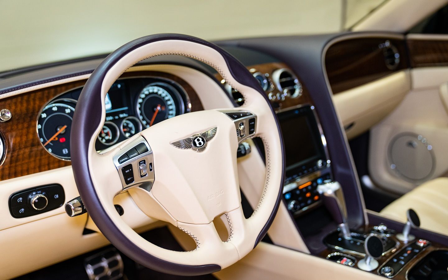 2016 Bentley Continental Flying Spur