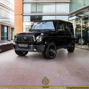 2025 MERCEDES G63 BRAND NEW ( WITH MAYBACH WHEELS )