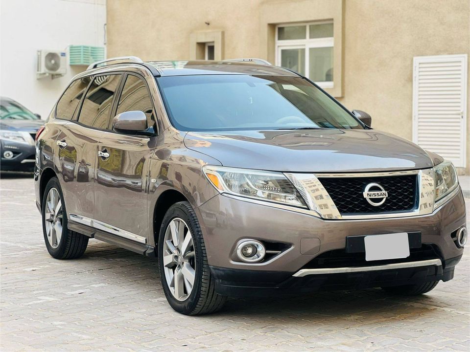 2013 Nissan Pathfinder in dubai