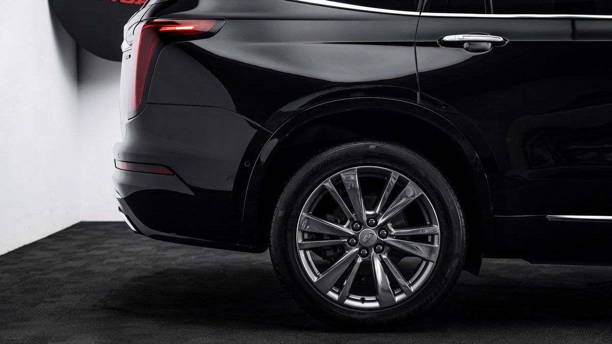 2021 Cadillac XT6