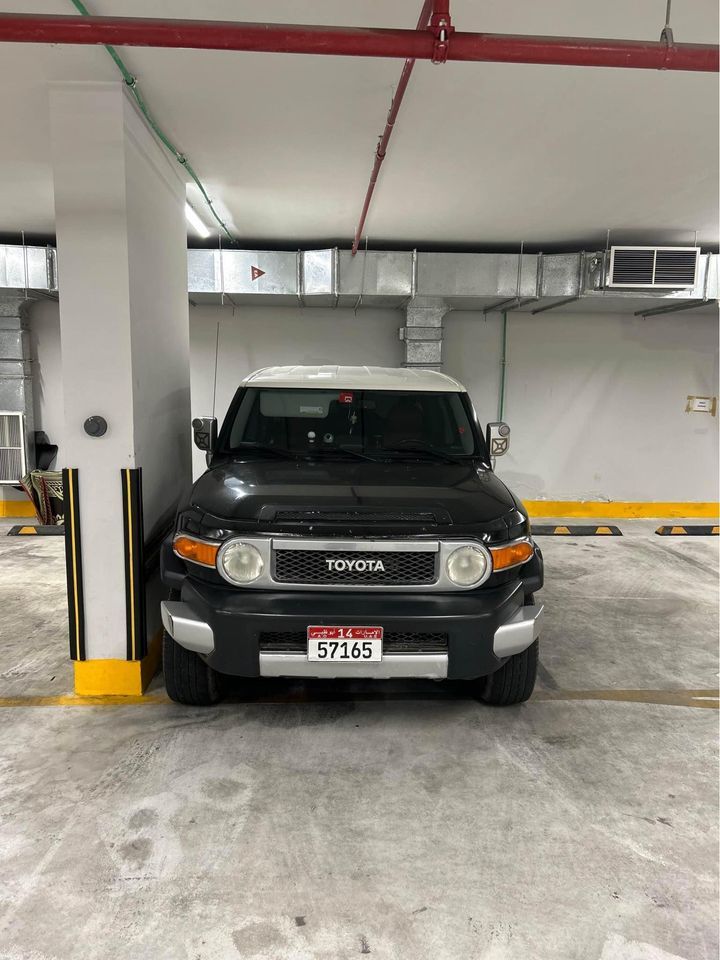 2010 Toyota FJ Cruiser in dubai