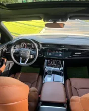 2023 Audi Q8