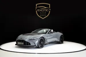 2023 Aston Martin Vantage in dubai