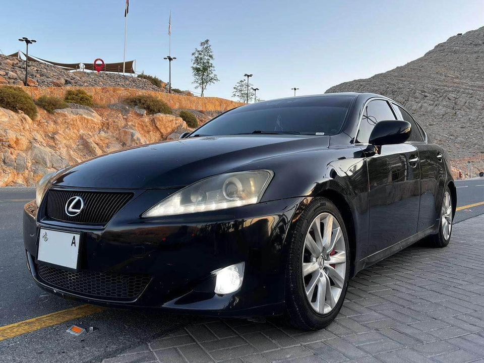 2006 Lexus IS in dubai