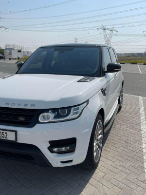 2014 Land Rover Range Rover Sport in dubai