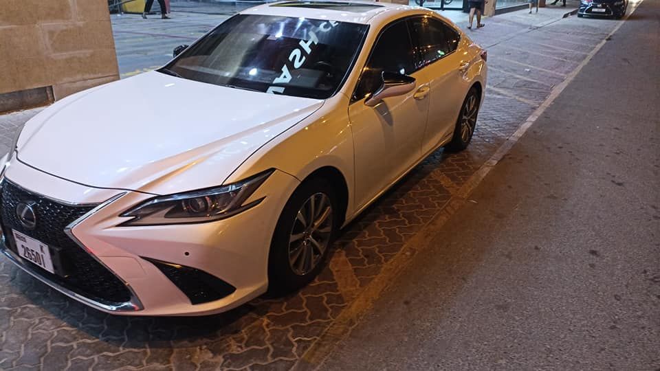 2020 Lexus ES in dubai