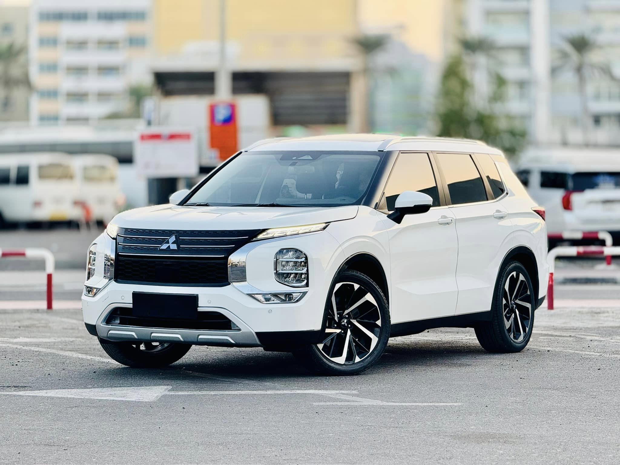 2024 Mitsubishi Outlander in dubai