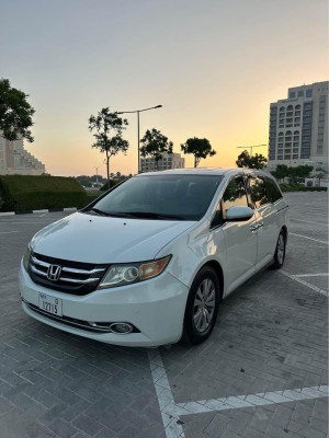 2014 Honda Odyssey in dubai