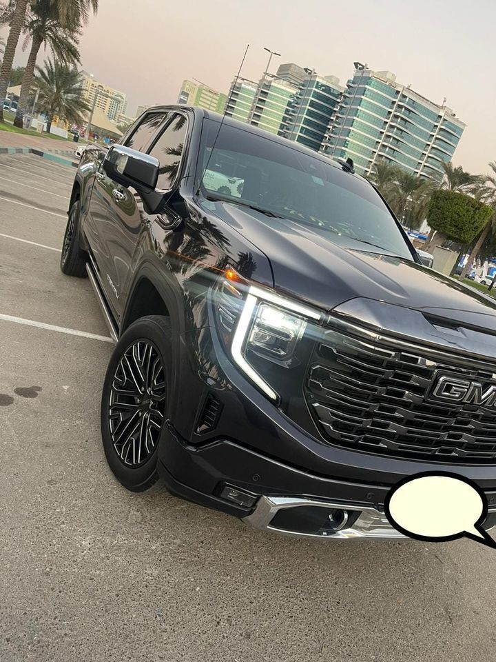 2023 GMC Sierra in dubai