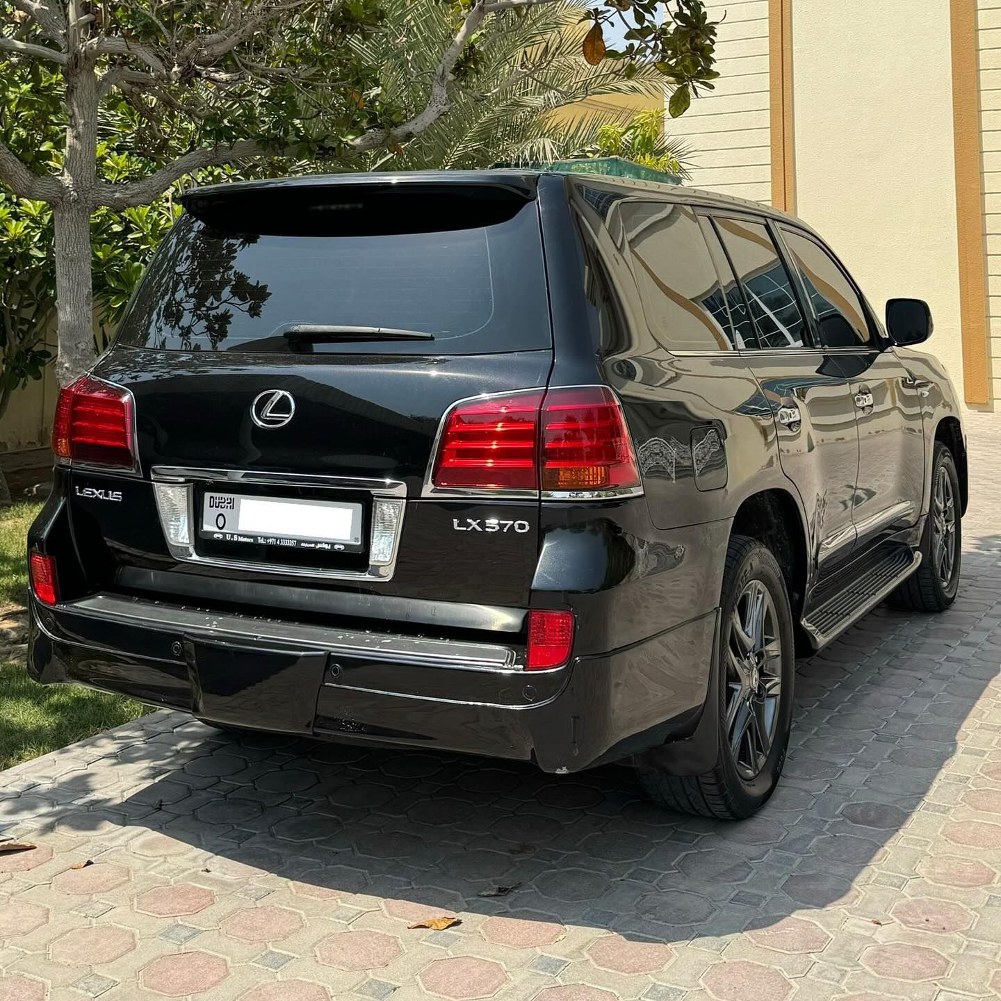 2011 Lexus LX 570