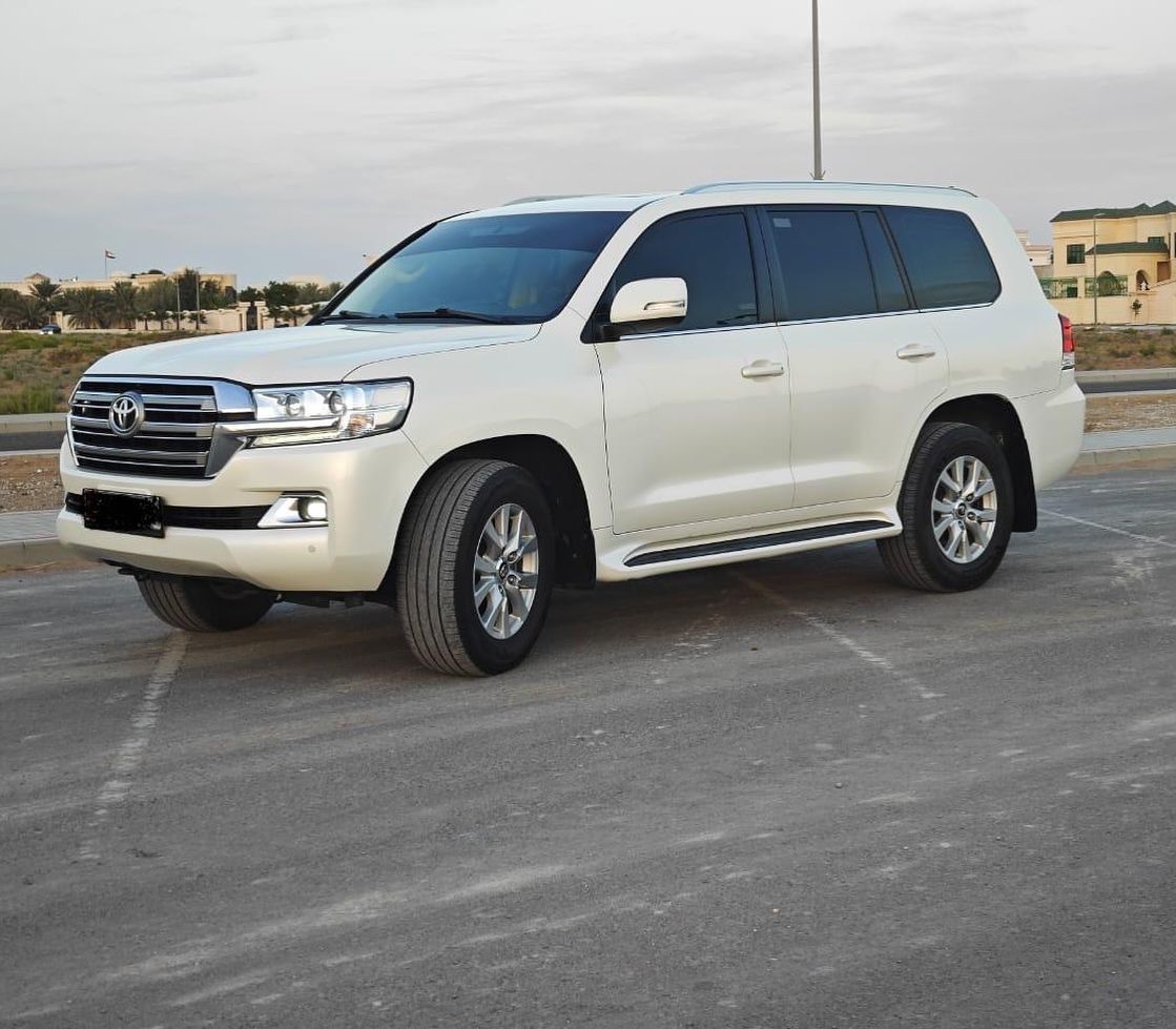 2017 Toyota Land Cruiser