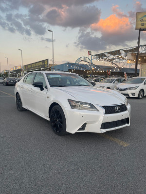 2014 Lexus GS in dubai