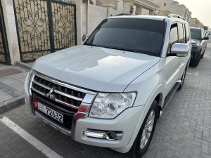 2017 Mitsubishi Pajero