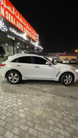 2010 Infiniti FX35