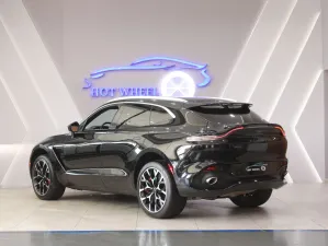 2023 Aston Martin DBX