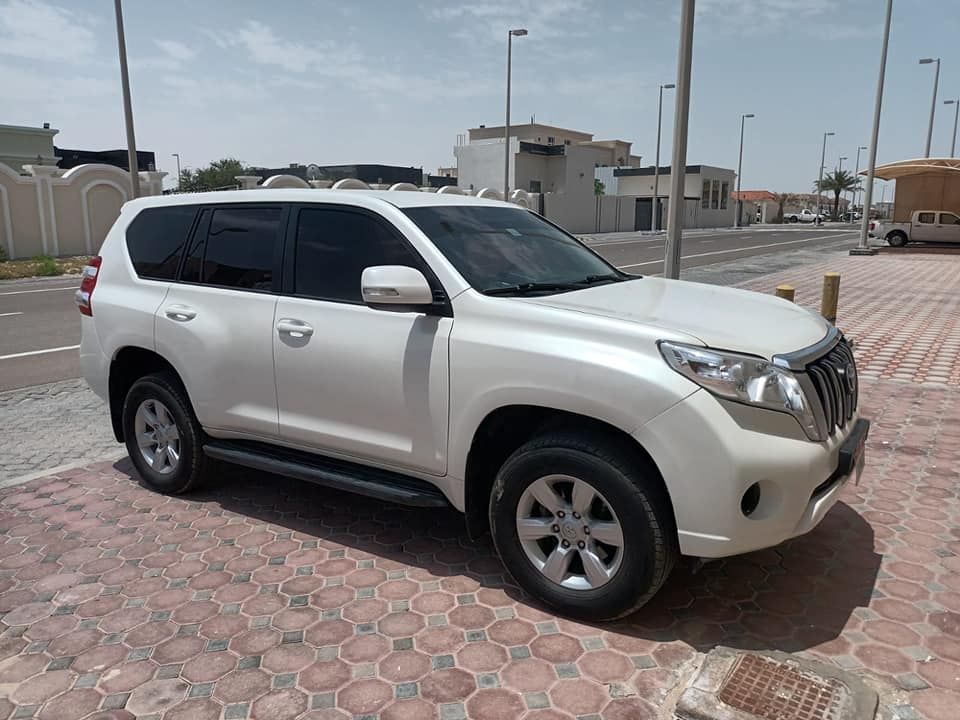 2015 Toyota Prado in dubai