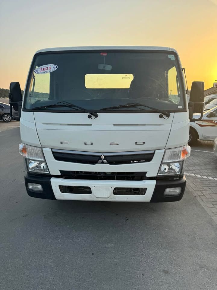 2021 Mitsubishi Canter