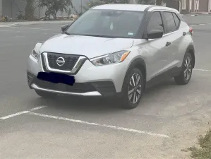 2020 Nissan KICKS