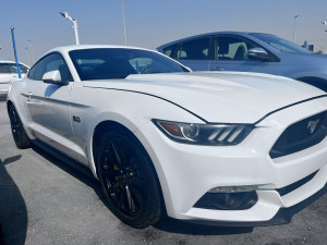 Ford Mustang V8 5.0L Full Option Model 2016 American Spec