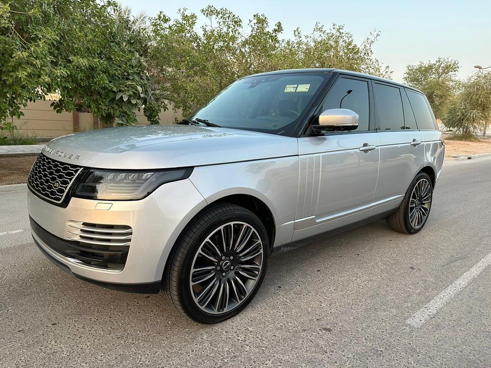 2017 Land Rover Range Rover in dubai