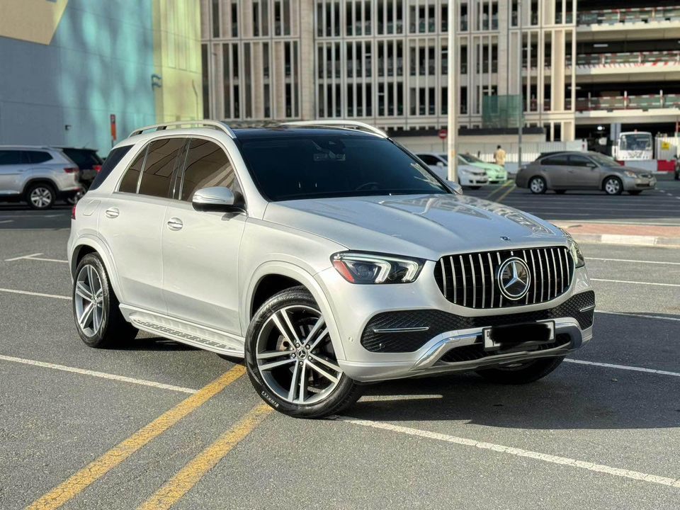 2020 Mercedes-Benz GLE in dubai