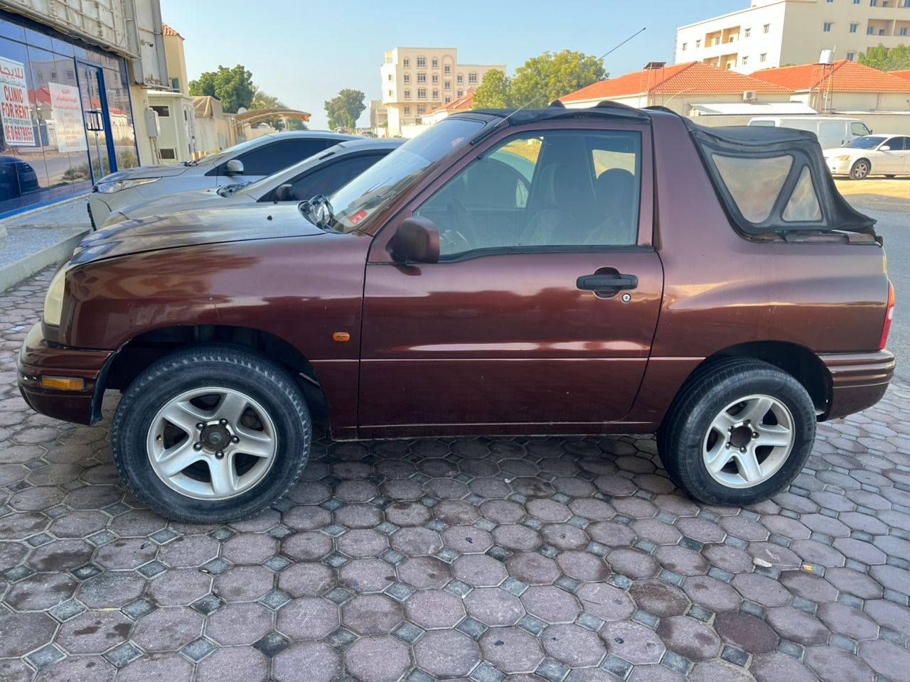 2000 Suzuki Grand Vitara