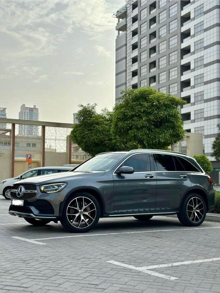 Mercedes GLC200 GCC AMG