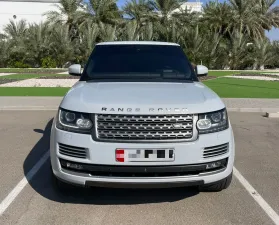 2016 Land Rover Range Rover in dubai