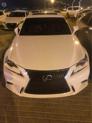 2016 Lexus IS in dubai