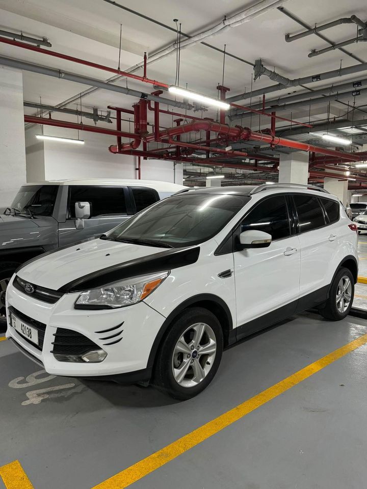 2015 Ford Escape in dubai