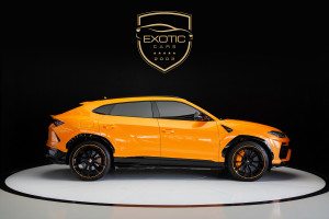 2022 Lamborghini URUS