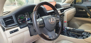 2018 Lexus LX 570