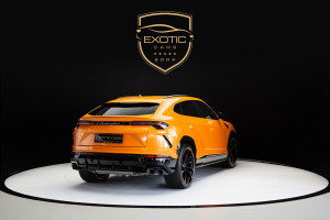 2022 Lamborghini URUS