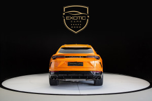 2022 Lamborghini URUS