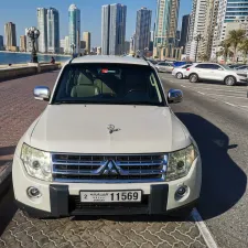 2009 Mitsubishi Pajero in dubai