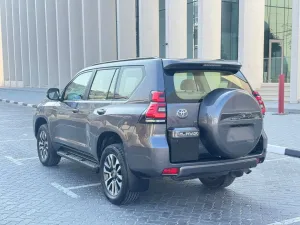 2022 Toyota Prado