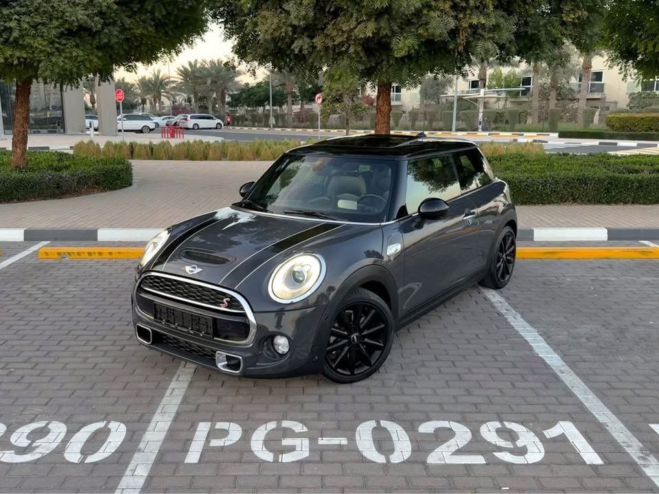 2018 Mini John Cooper Works in dubai