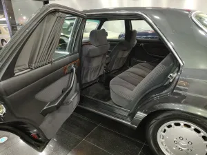 1991 Mercedes-Benz S-Class