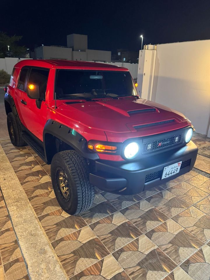 2016 Toyota FJ Cruiser in dubai