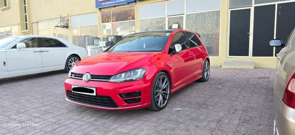 2015 Volkswagen Golf in dubai