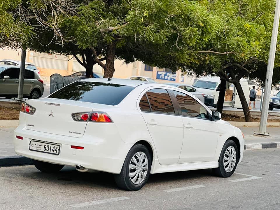 2010 Mitsubishi Lancer in dubai