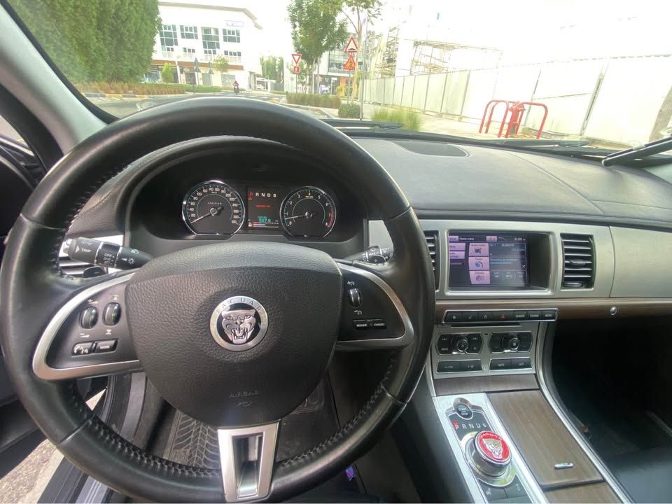 2012 Jaguar XF