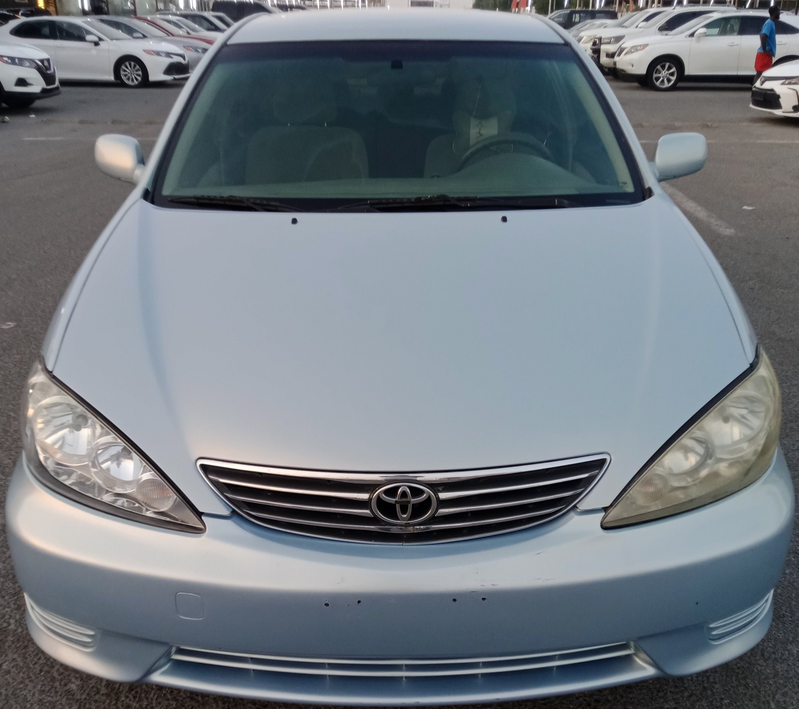 2005 Toyota Camry in dubai