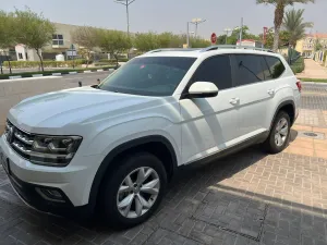 2018 فولجس فاجن تارامونت in dubai