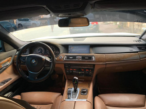 2009 BMW 7-Series