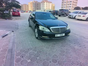 2010 Mercedes-Benz S-Class