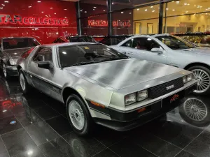 1981 DeLorean DMC-12