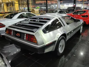 1981 DeLorean DMC-12