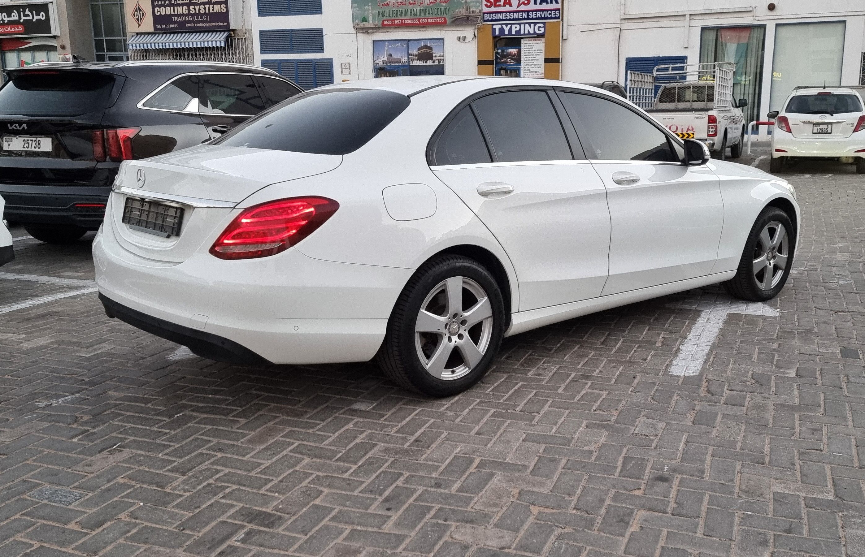 2016 Mercedes-Benz C-Class